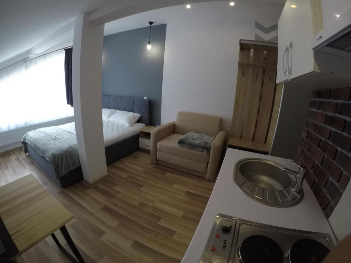 Edelberg Apartments 타타리브 외부 사진